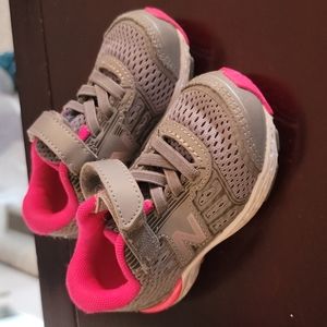 Unworn New Balance girls sneakers